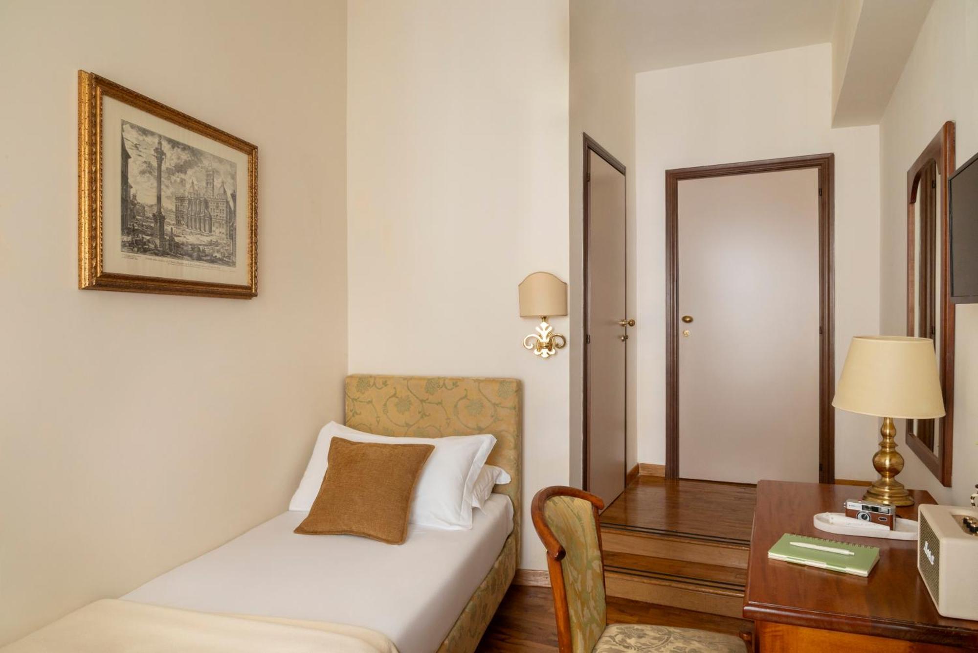 Hotel Cortina — Photos 1
